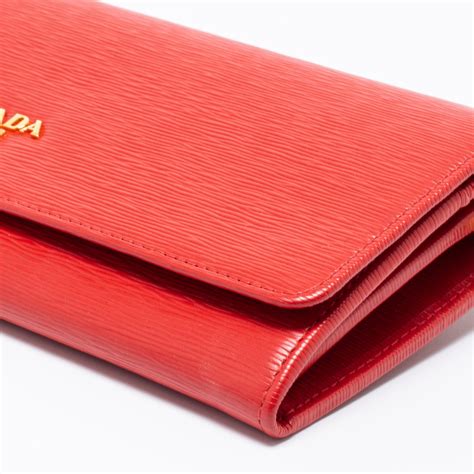 Prada Wallet on Chain Vitello Move Red 778034 